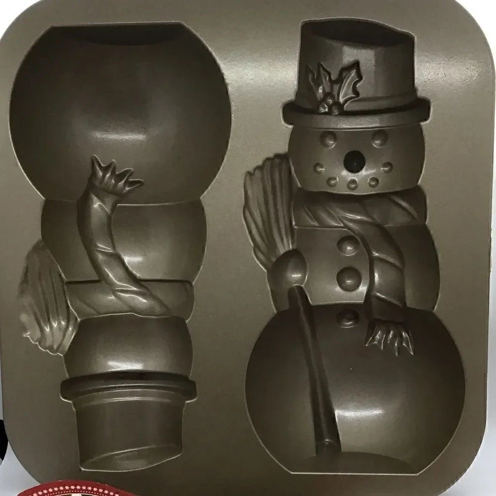 Williams Sonoma Nordic Ware Snowman Cake Pan
